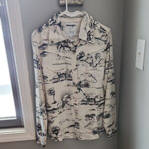 Wrangler Lainey Wilson Pearl Snap Western Print Shirt Medium